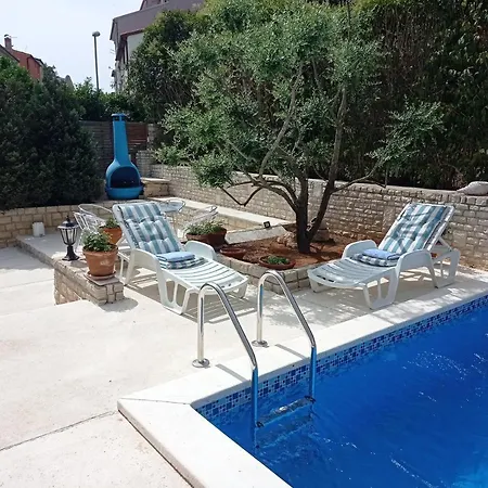 Apartament Villa Gregovica 2 Apartmani & Suit *
